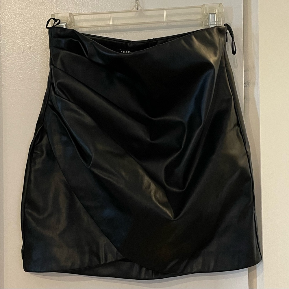 Zara Pleated Leather Skirt NWT